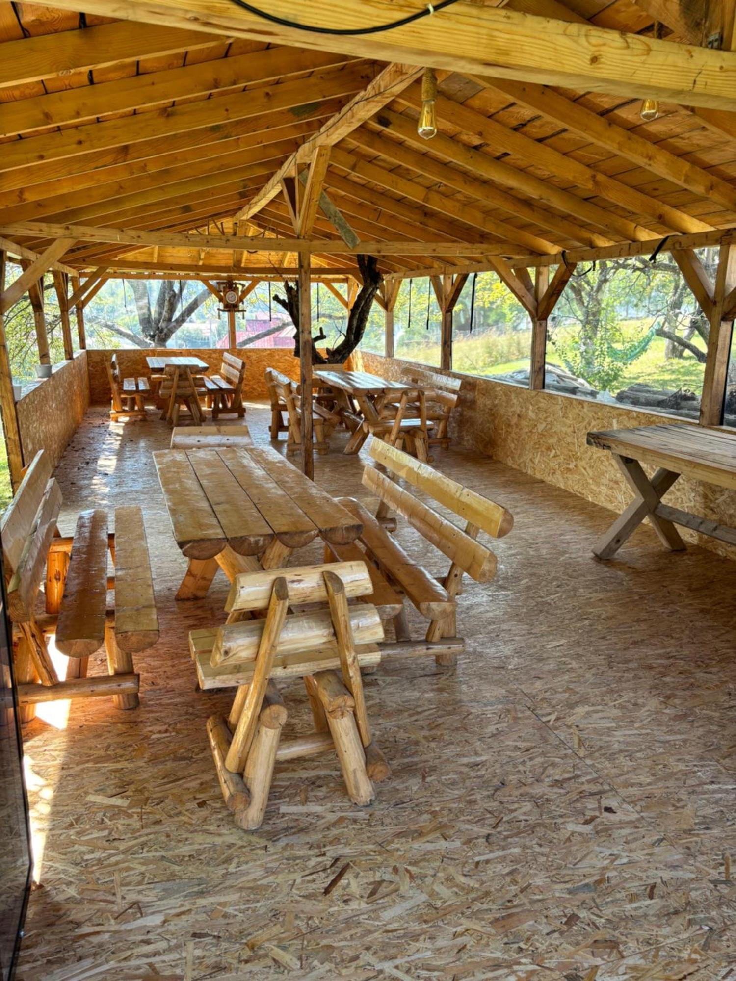 Transylvanian House Drumu Carului Exterior photo